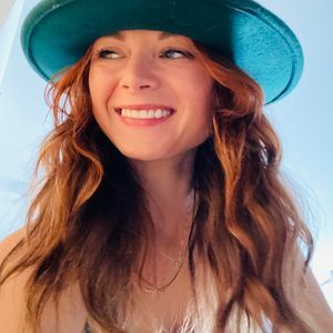 Meet your Posher, Robyn